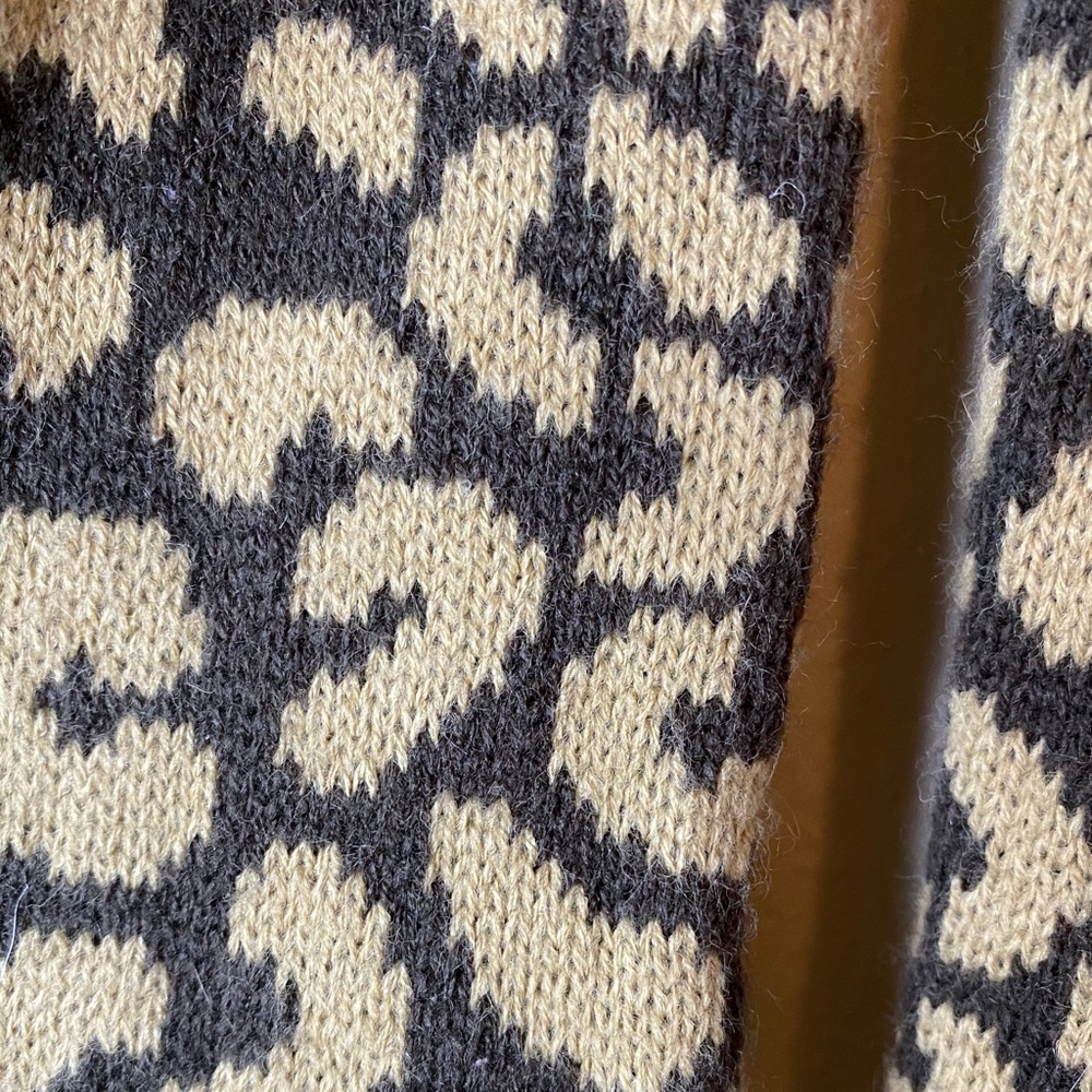 OSFM Leopard Print Infinity Scarf - Picture 3 of 4